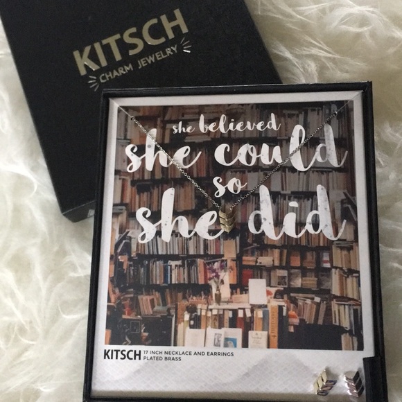 KITSCH Chevron/Arrow Necklace and Earring Set - Picture 4 of 5